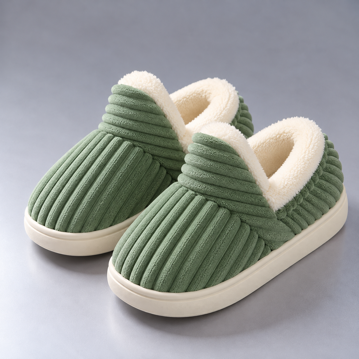 LYSSA | Chaussons douillets en peluche