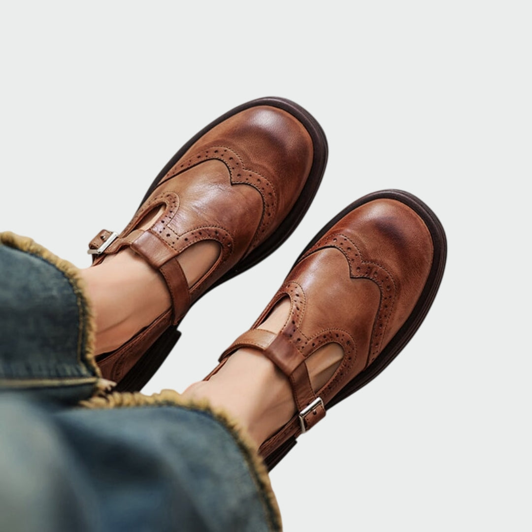 VELDA | ELEGANTES MARY JANES DE CUERO
