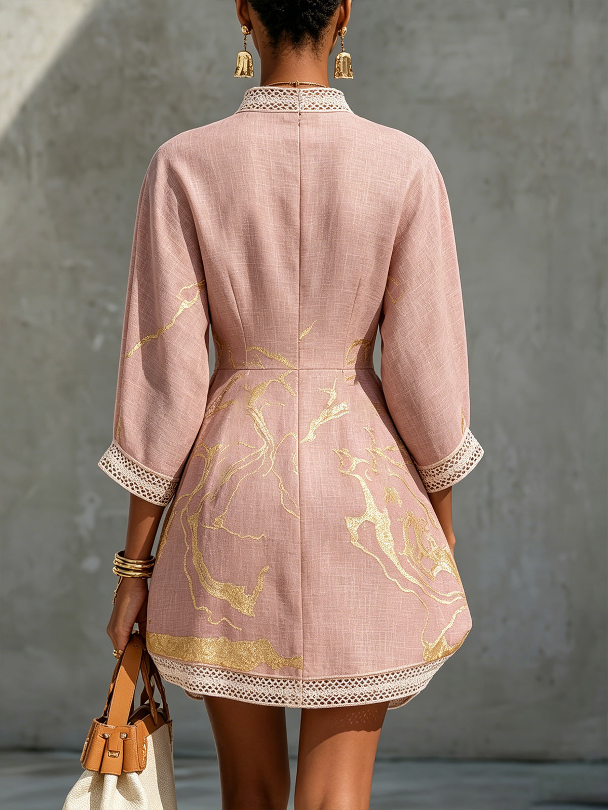 Aurore | Mini Robe Col en V, Imprimé Or Rose