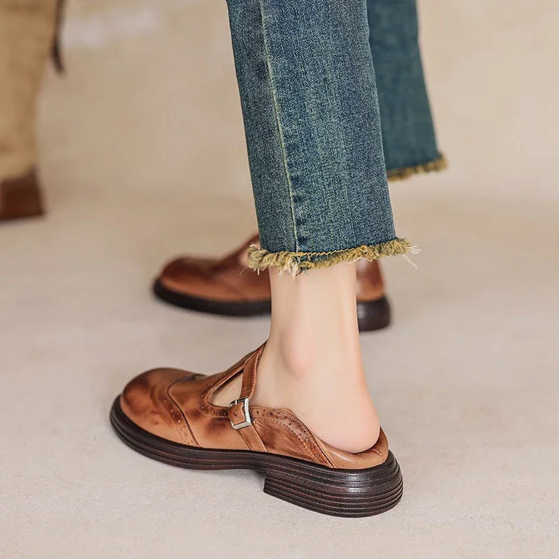 VELDA | ELEGANTES MARY JANES DE CUERO